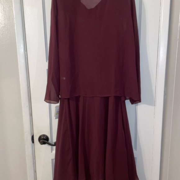 Women’s Burgundy Dress - Picture 10 of 10
